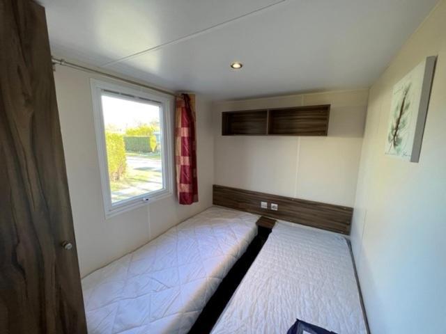 Chalet Kajuit 418 Op 5 Sterren Camping Bergumermeer Hotel Suameer Ngoại thất bức ảnh